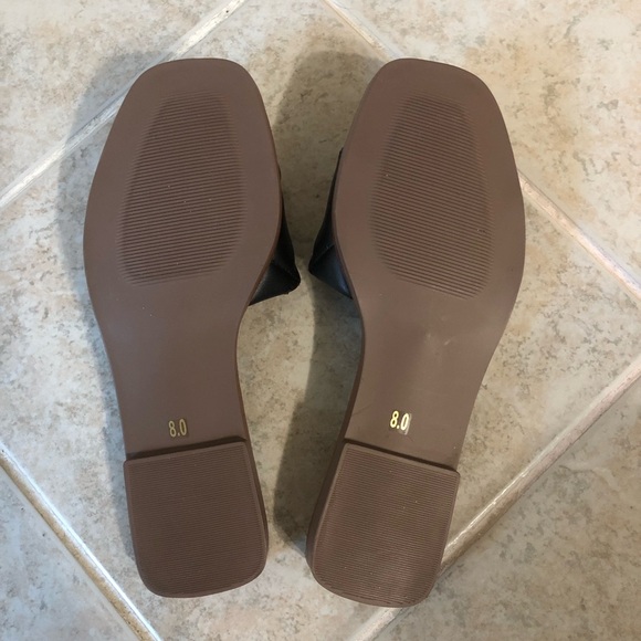 Steve Madden Sandals size 8 - Picture 2 of 2